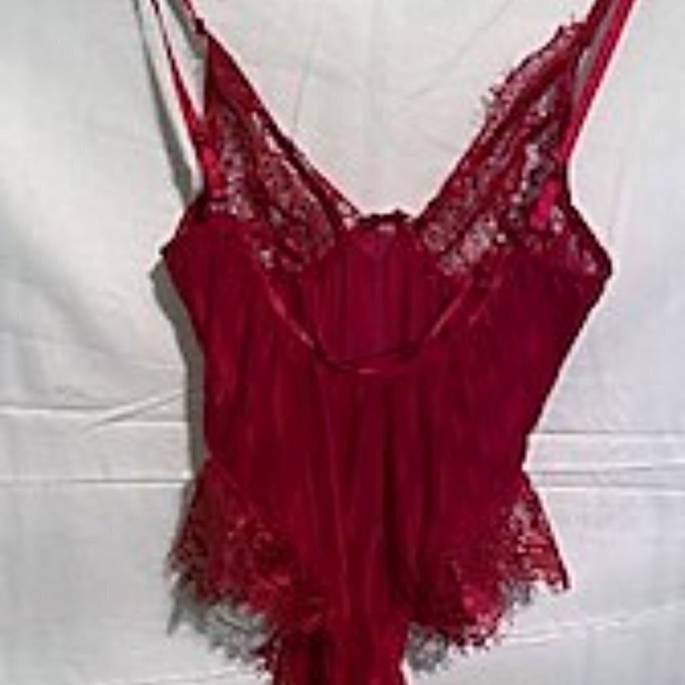 Callie Lives Designed Sexy Nightie - Picture 7 of 9